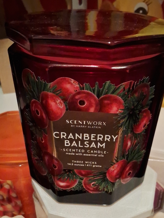 Scentworx Other - ScentWorx Cranberry Balsam Scented Candle - Red